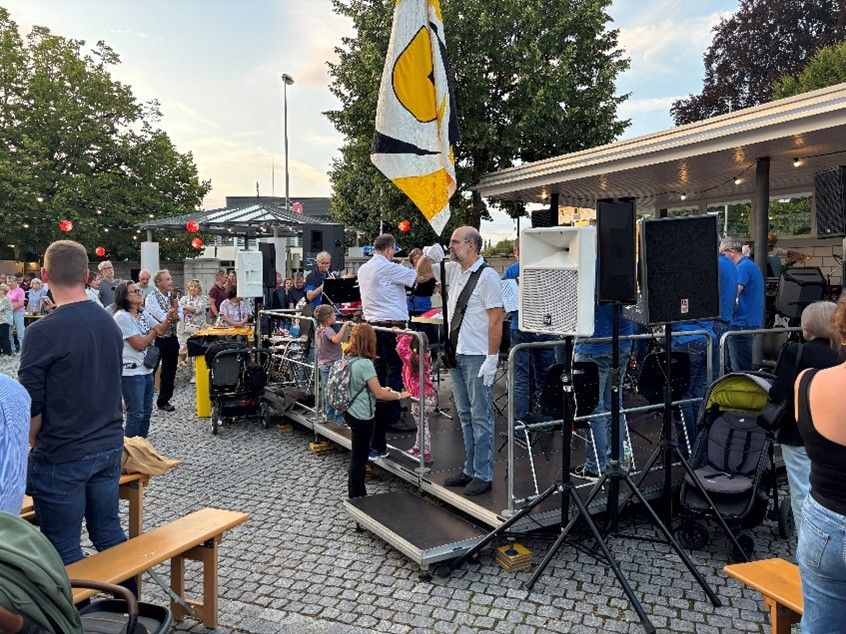 Gemeindefahne Therwil seit zehn Jahren im Einsatz